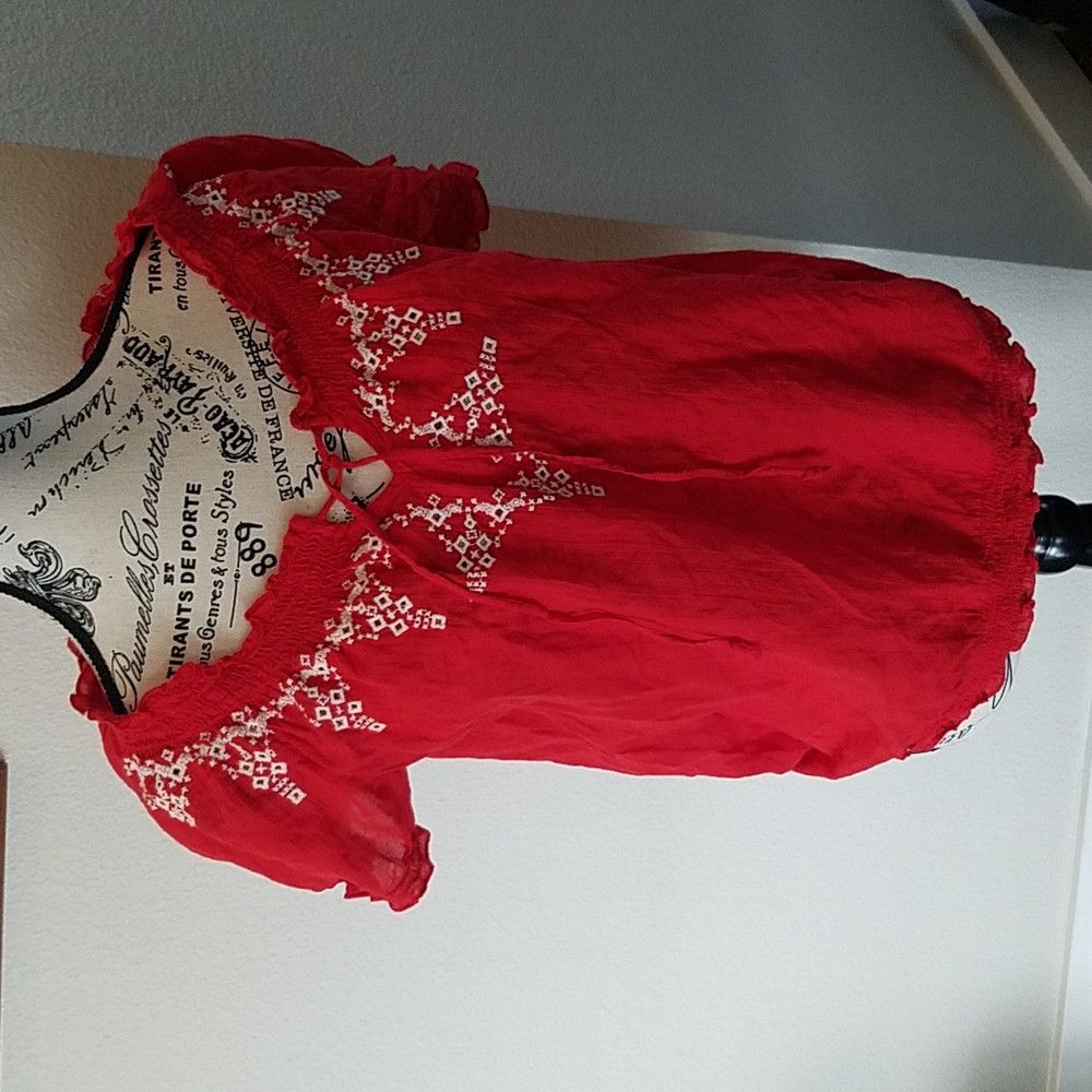 Old Navy Red Embroidered Top Small n